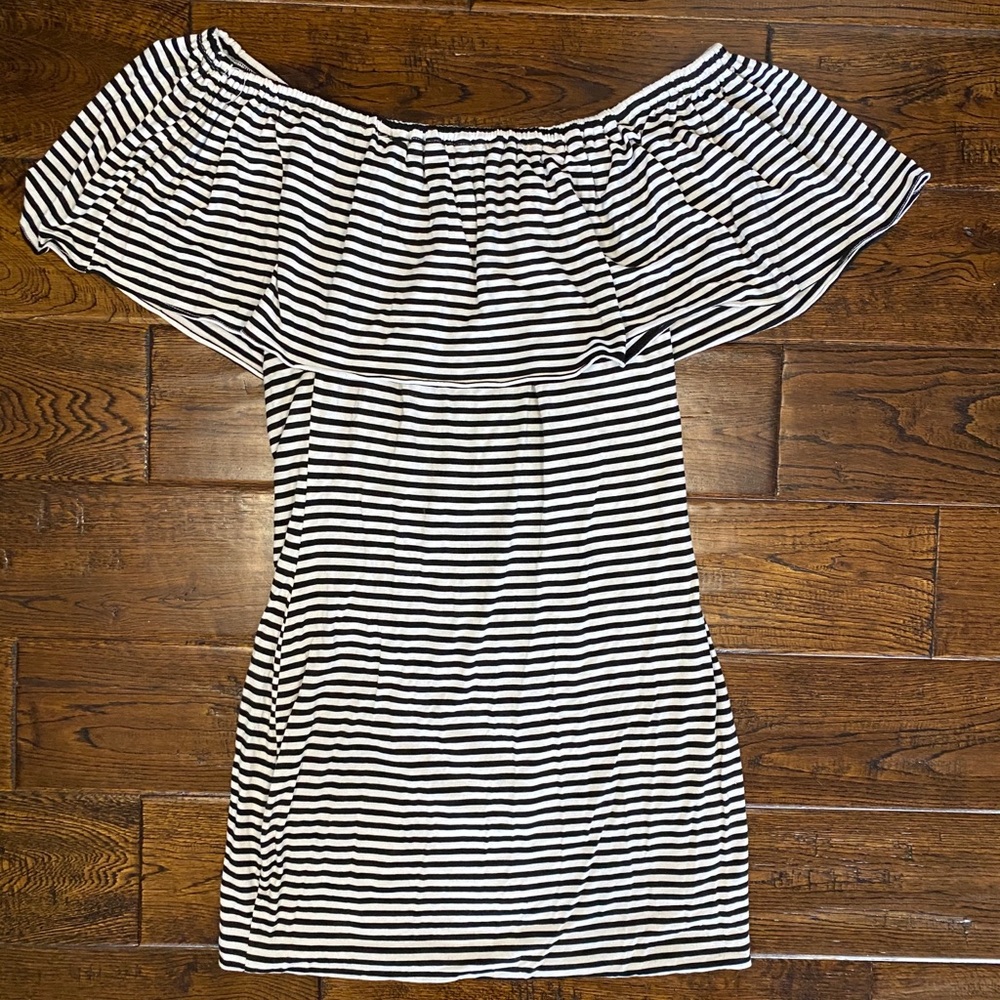 Blush Black & White Striped Off the Shoulder Ruffle Detail Fitted Mini Dress, Lg